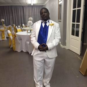 Meet your Posher, Carl